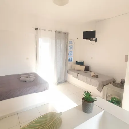 Nikol 2 Kallithea (Chalkidiki)