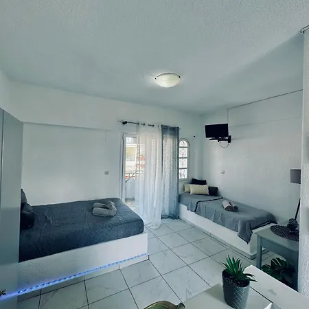 Nikol 2 Apartament *